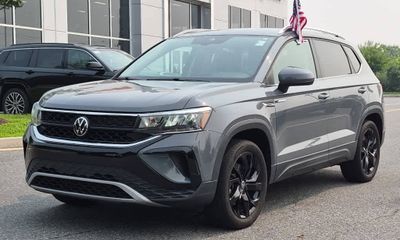 2023 Volkswagen Taos 4Motion SE
