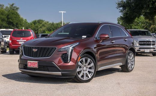 2022 Cadillac XT4 Premium Luxury