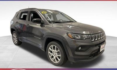 2022 Jeep Compass Latitude LUX Altitude