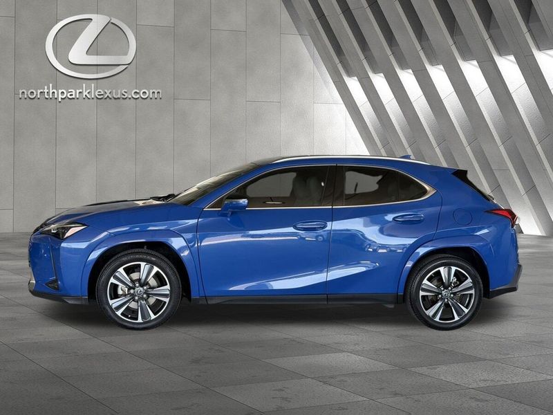 2024 Lexus UX — a typically priced live listing