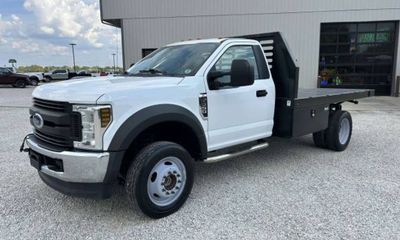 2017 Ford F-550 Super Duty Dual