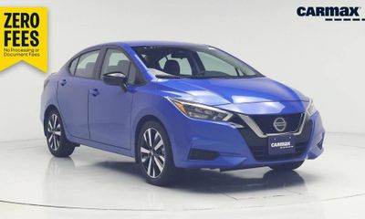 2022 Nissan Versa SR