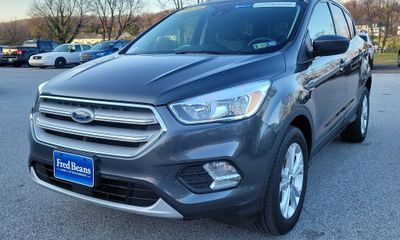 2019 Ford Escape SE