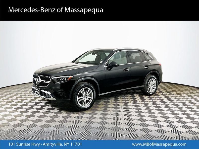 2023 Mercedes Benz Glc Class — a typically priced live listing