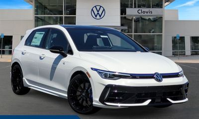 2026 Volkswagen Golf R 2 0 TSI