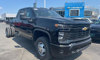 2026 Chevrolet Silverado HD Work Truck