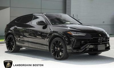 2024 Lamborghini Urus S