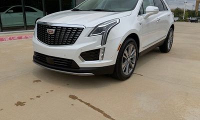 2026 Cadillac XT5 Premium Luxury