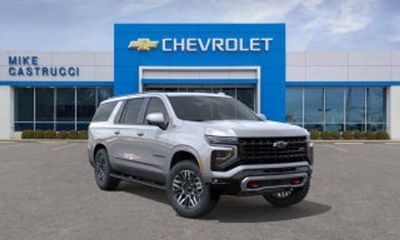 2025 Chevrolet Suburban Z71
