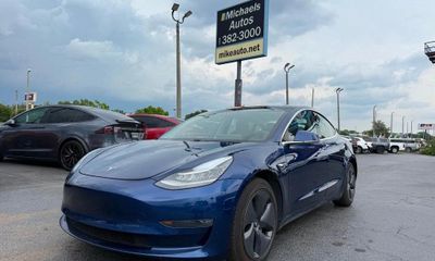 2019 Tesla Model 3 Performance