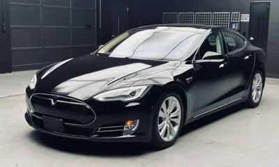 2014 Tesla Model S 85