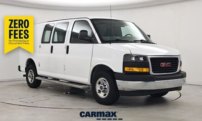 2018 GMC Savana Cargo