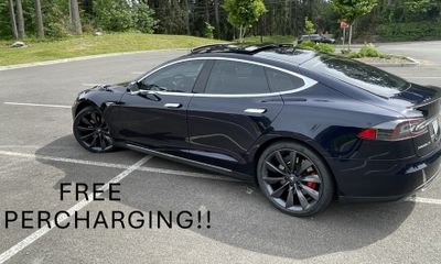 2014 Tesla Model S P85