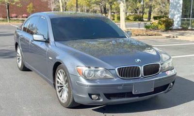 2007 BMW 750I