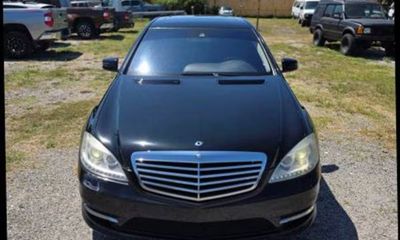 2010 Mercedes-Benz S-Class S550