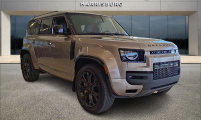 2026 Land Rover Defender Octa Black
