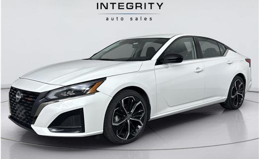 2024 Nissan Altima SR