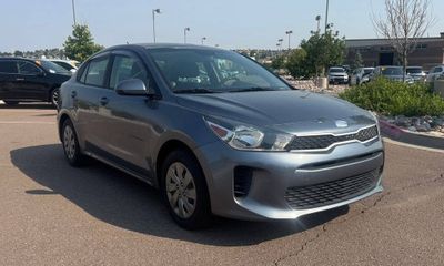 2019 Kia RIO LX S