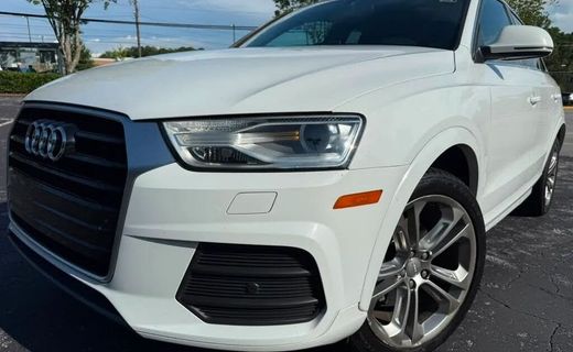 2016 Audi Q3 Premium Plus