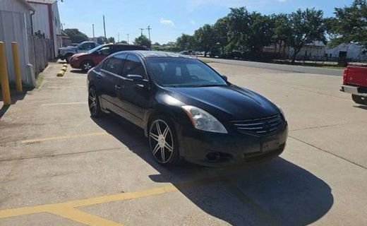 2010 Nissan Altima S