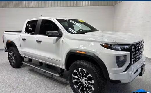 2024 GMC Canyon Denali