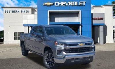 2025 Chevrolet Silverado RST