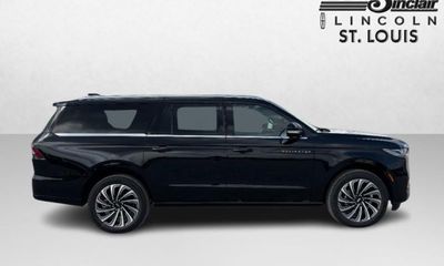 2027 Lincoln Navigator L Black Label