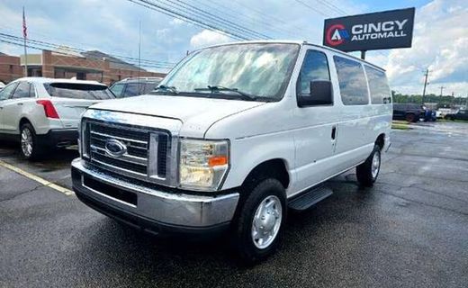 2011 Ford E-350 Econoline