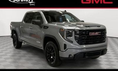 2026 GMC Sierra SLT