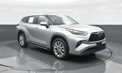 2022 Toyota Highlander Limited