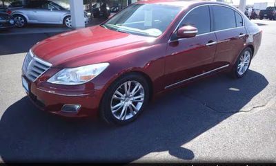 2011 Hyundai Genesis Middle Level