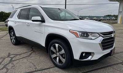 2021 Chevrolet Traverse LT