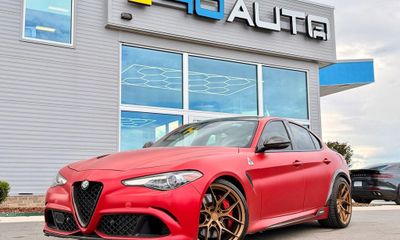 2017 Alfa Romeo Giulia 952 Quadrifoglio
