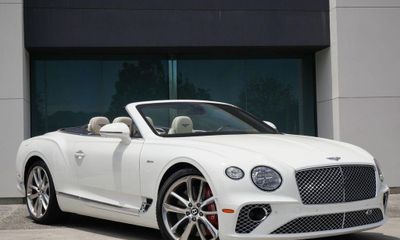 2023 Bentley Continental GT