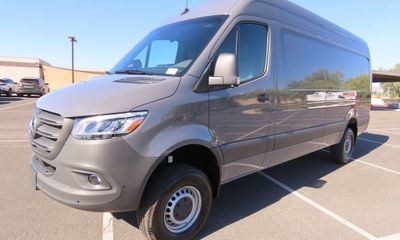 2026 Mercedes-Benz Sprinter 907