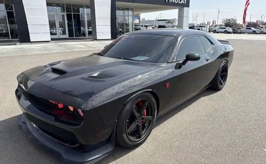 2015 Dodge Challenger SRT Hellcat