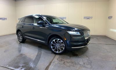2023 Lincoln Nautilus Reserve