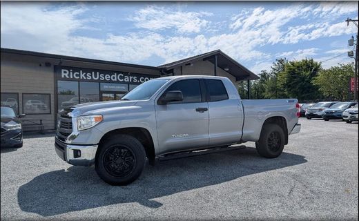 2014 Toyota Tundra SR5