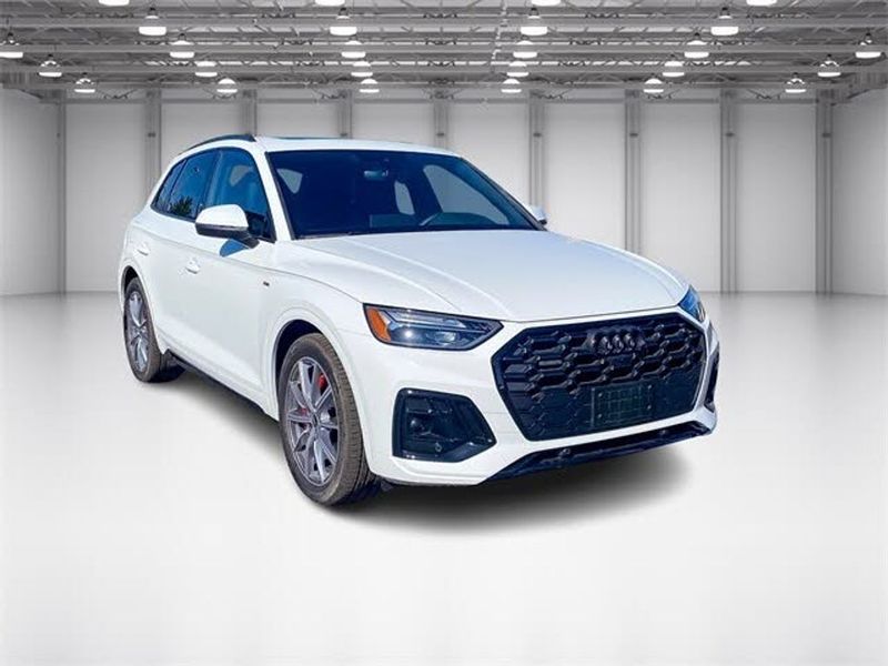 2024 Audi Q5 E — a typically priced live listing