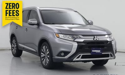2019 Mitsubishi Outlander SE