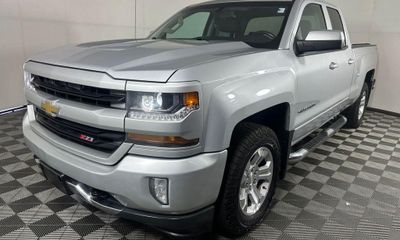 2018 Chevrolet Silverado LT