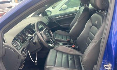 2017 Volkswagen Golf R Base