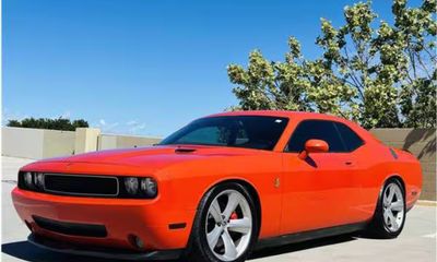 2009 Dodge Challenger SRT8