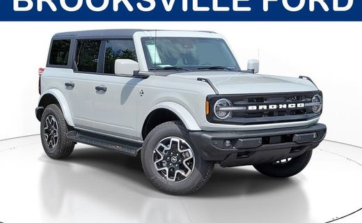 2026 Ford Bronco Outer Banks