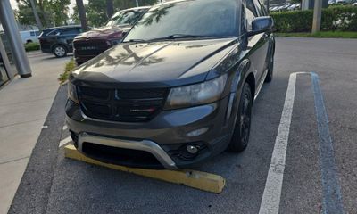 2020 Dodge Journey Crossroad