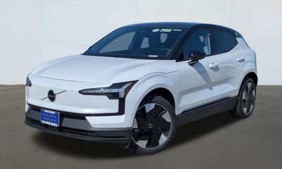 2026 Volvo EX30 Ultra