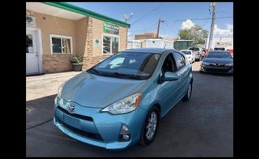 2014 Toyota Prius C Four