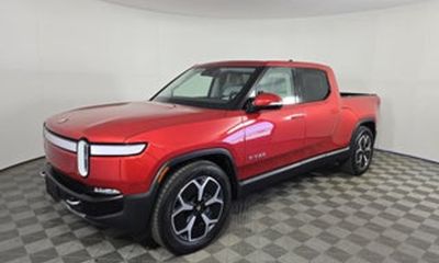 2024 Rivian R1T Adventure