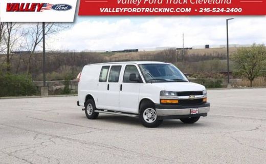2024 Chevrolet Express 2500