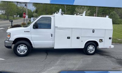 2016 Ford E-Series Chassis E 350 SD